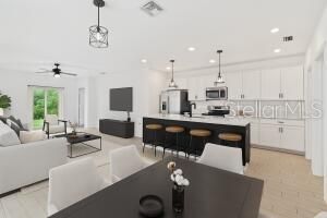 For Sale: $379,500 (5 beds, 2 baths, 2370 Square Feet)