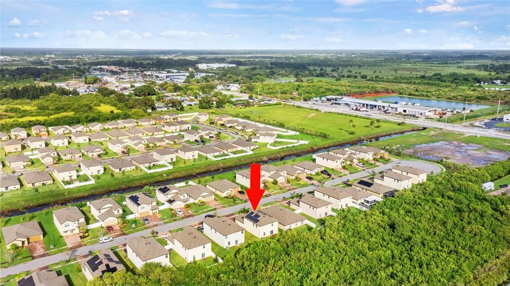 For Sale: $379,500 (5 beds, 2 baths, 2370 Square Feet)