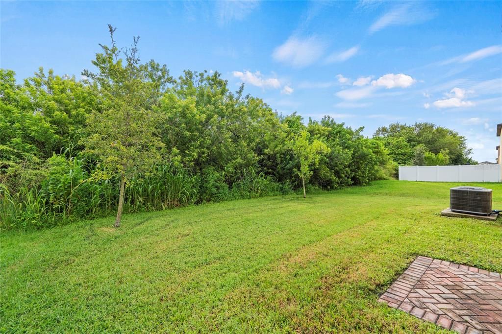 For Sale: $379,500 (5 beds, 2 baths, 2370 Square Feet)