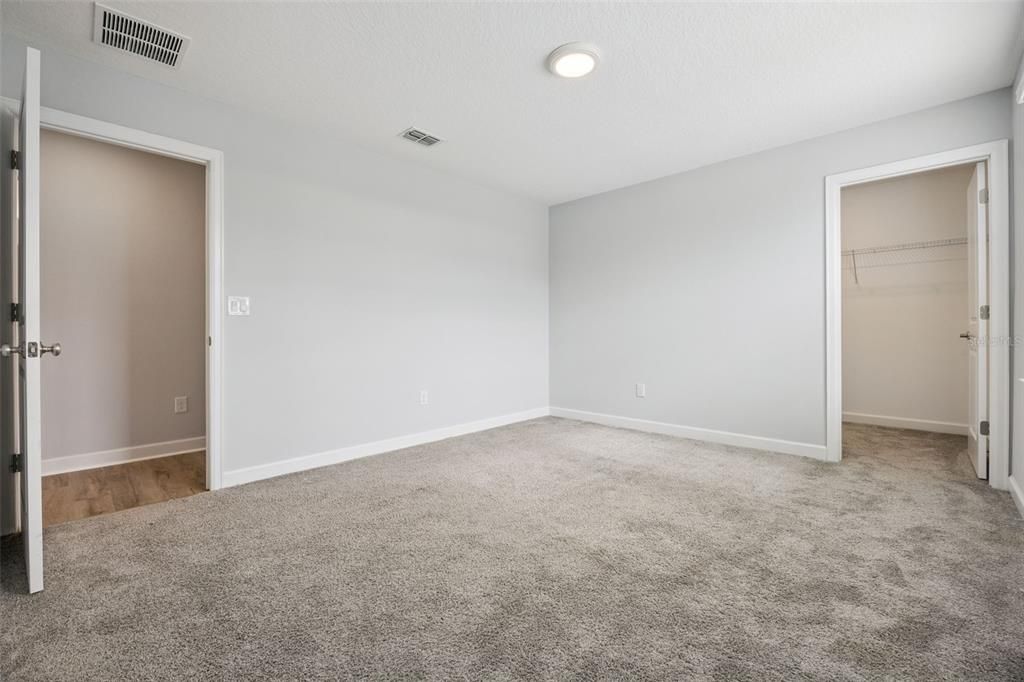 На продажу: $675,000 (5 спален, 3 ванн, 3295 Квадратных фут)