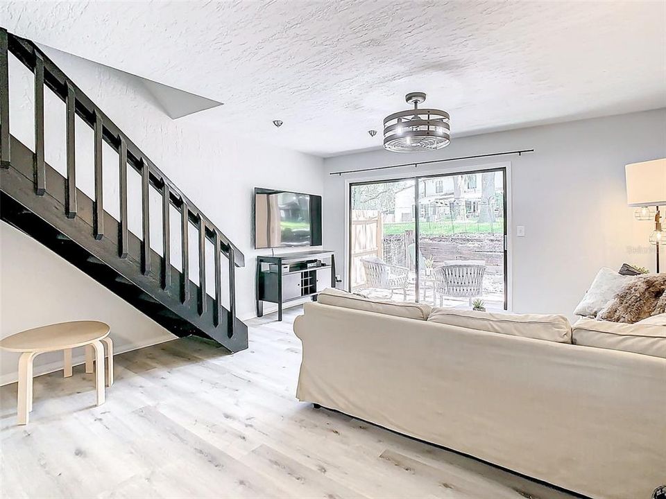 For Rent: $3,100 (2 beds, 2 baths, 1088 Square Feet)