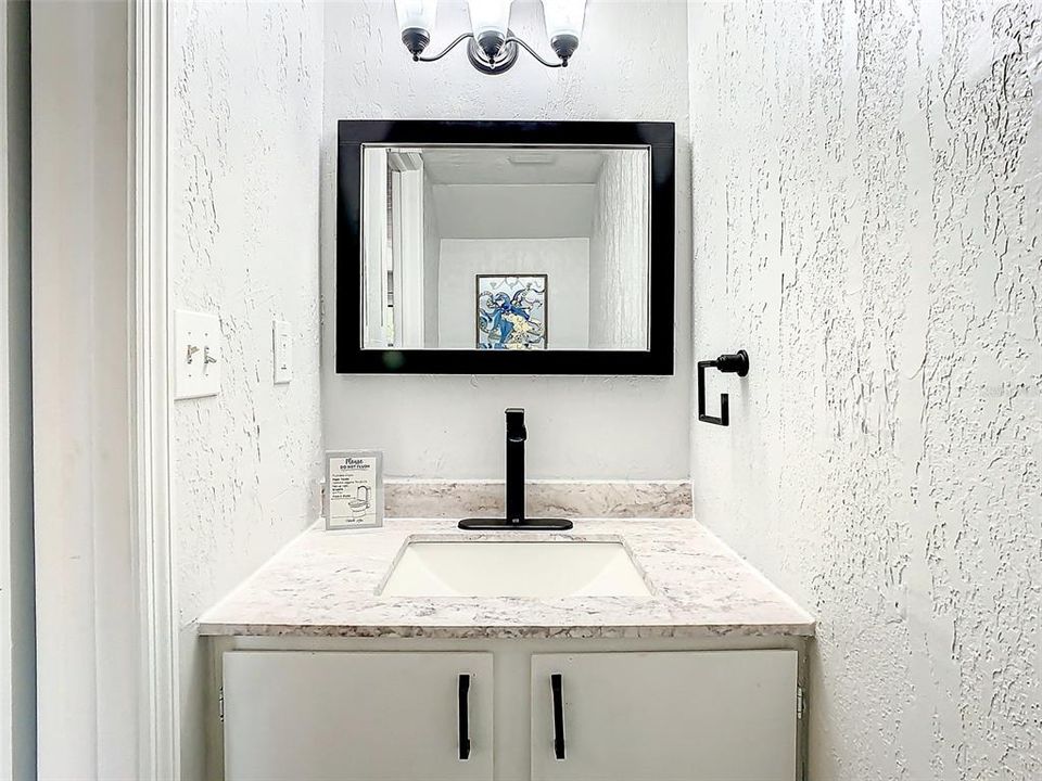 For Rent: $3,100 (2 beds, 2 baths, 1088 Square Feet)