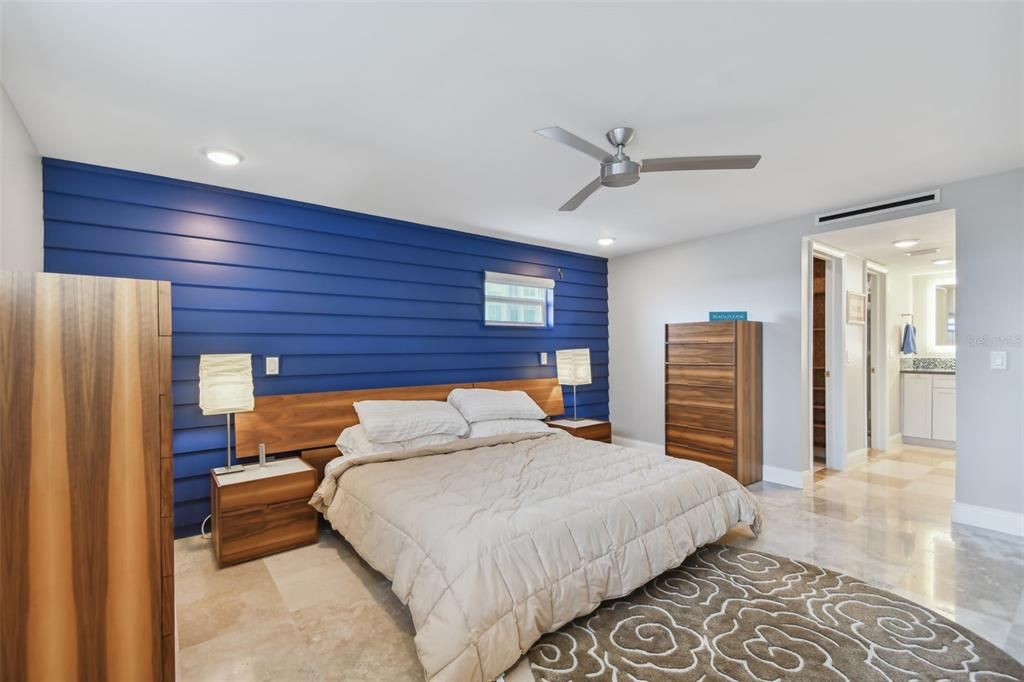 Active With Contract: $850,000 (2 beds, 2 baths, 1420 Square Feet)