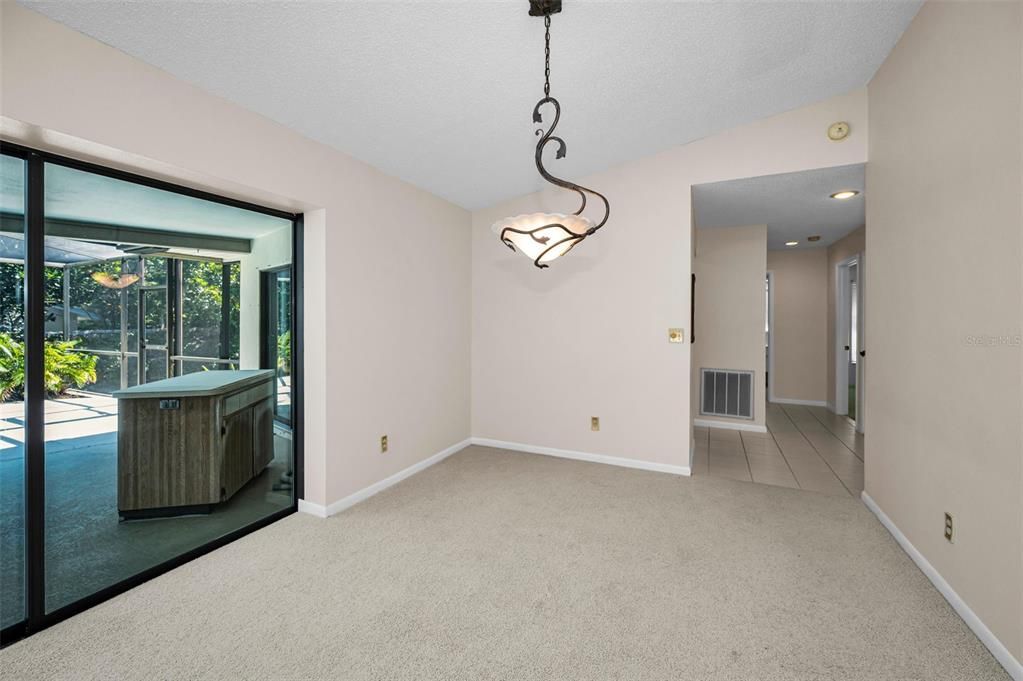 Activo con contrato: $525,000 (2 camas, 2 baños, 1683 Pies cuadrados)