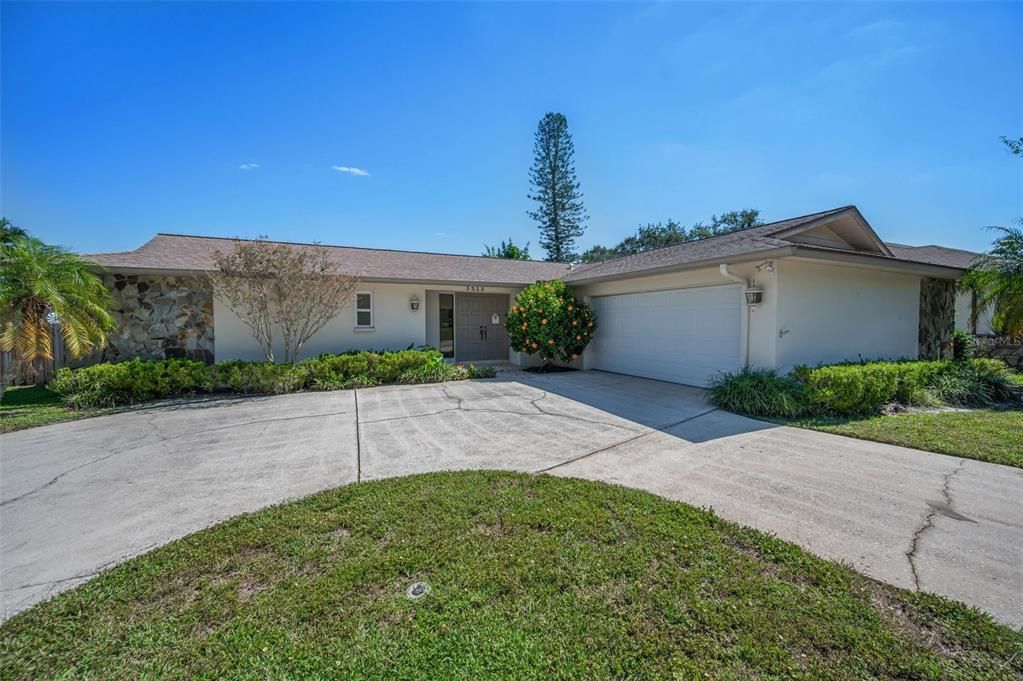 Activo con contrato: $525,000 (2 camas, 2 baños, 1683 Pies cuadrados)