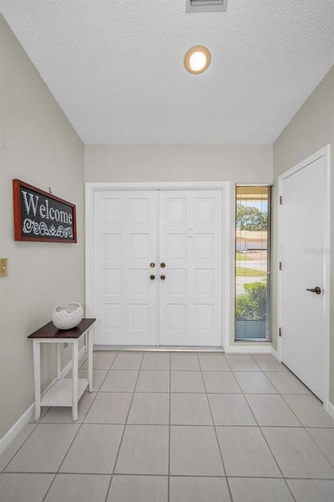 Activo con contrato: $525,000 (2 camas, 2 baños, 1683 Pies cuadrados)