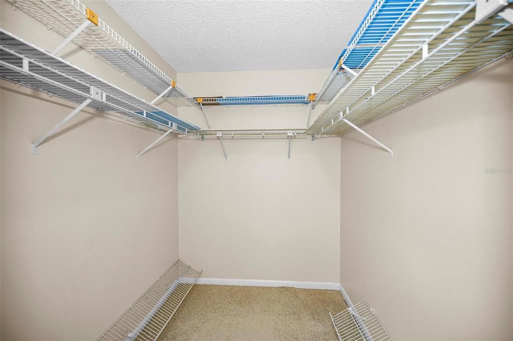 Activo con contrato: $525,000 (2 camas, 2 baños, 1683 Pies cuadrados)