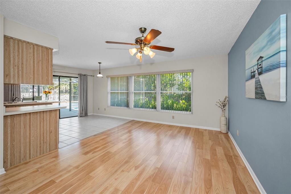 Activo con contrato: $525,000 (2 camas, 2 baños, 1683 Pies cuadrados)