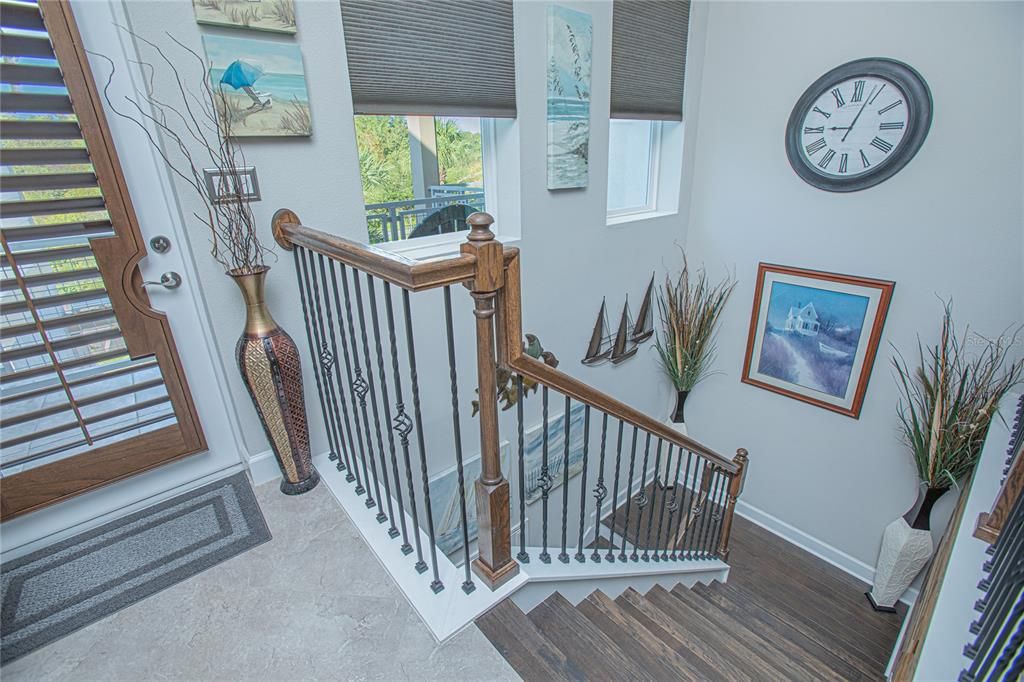 For Sale: $449,900 (2 beds, 2 baths, 1644 Square Feet)