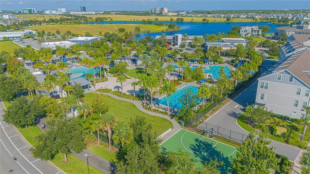 For Sale: $449,900 (2 beds, 2 baths, 1644 Square Feet)