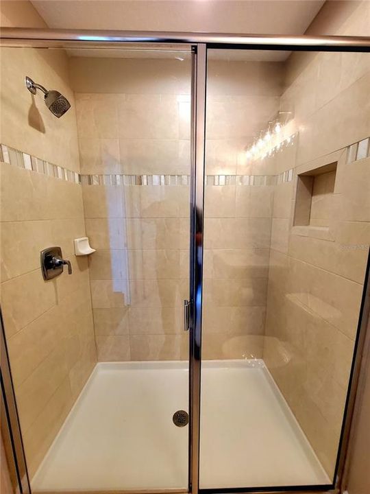 For Sale: $429,900 (3 beds, 2 baths, 1862 Square Feet)