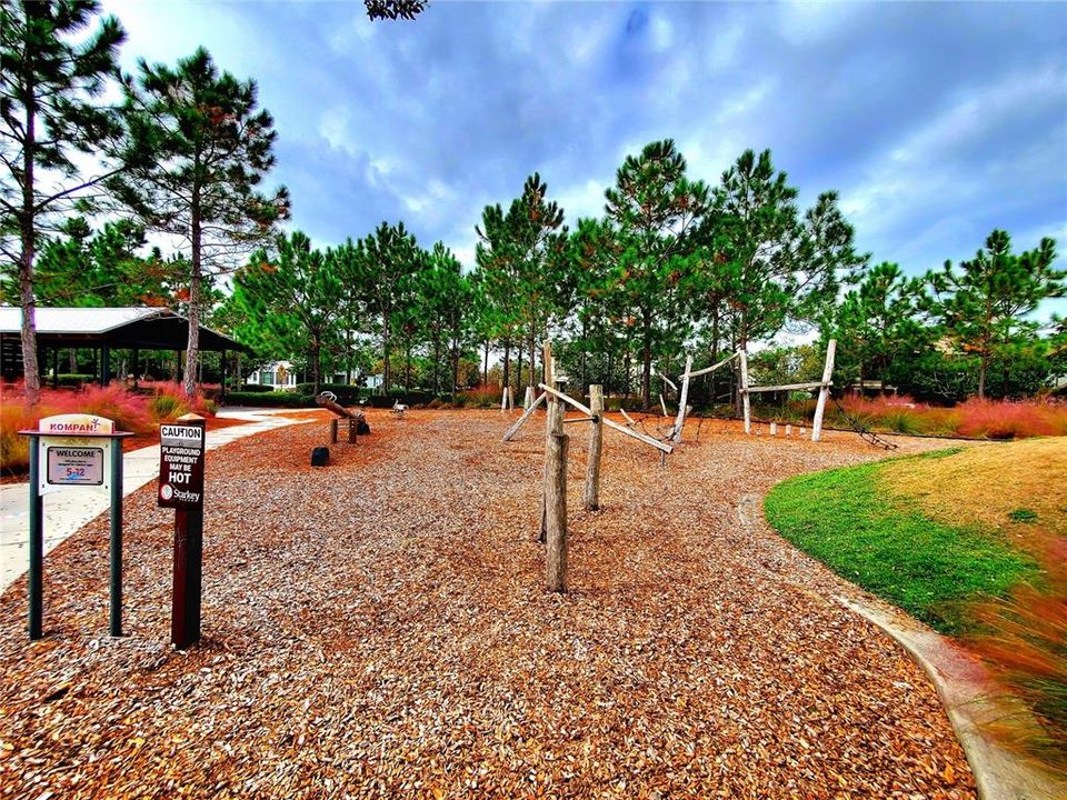 For Sale: $429,900 (3 beds, 2 baths, 1862 Square Feet)