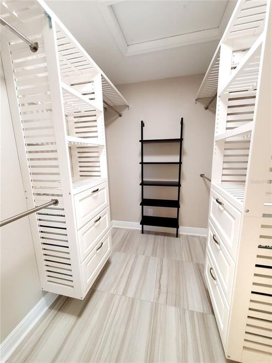 For Sale: $429,900 (3 beds, 2 baths, 1862 Square Feet)