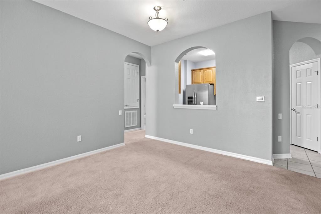 出租: $1,500 (2 贝兹, 2 浴室, 1112 平方英尺)