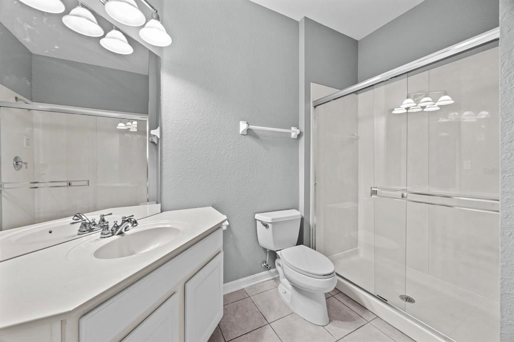 出租: $1,500 (2 贝兹, 2 浴室, 1112 平方英尺)