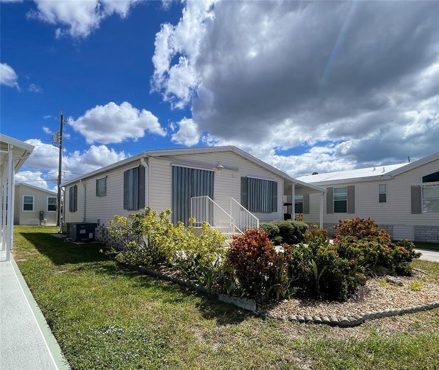 En Venta: $216,900 (2 camas, 1 baños, 816 Pies cuadrados)