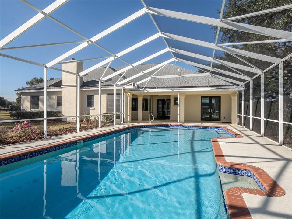 For Sale: $1,765,000 (4 beds, 3 baths, 3037 Square Feet)