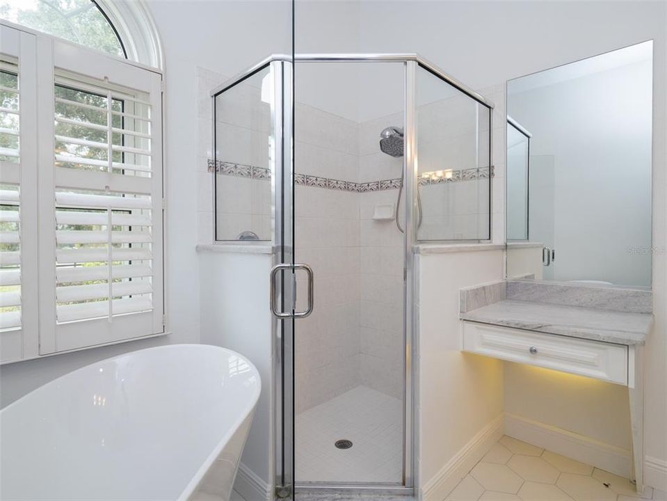 For Sale: $1,765,000 (4 beds, 3 baths, 3037 Square Feet)