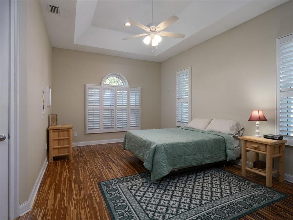 For Sale: $1,765,000 (4 beds, 3 baths, 3037 Square Feet)