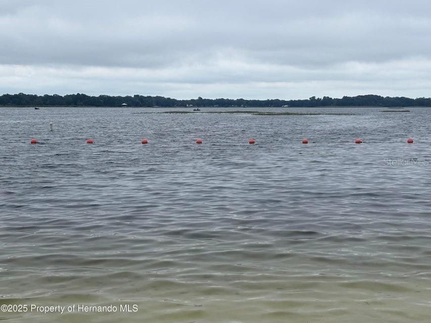 待售: $199,900 (2 贝兹, 2 浴室, 1366 平方英尺)