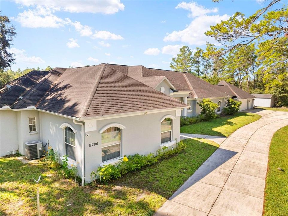 En Venta: $970,000 (6 camas, 3 baños, 4409 Pies cuadrados)