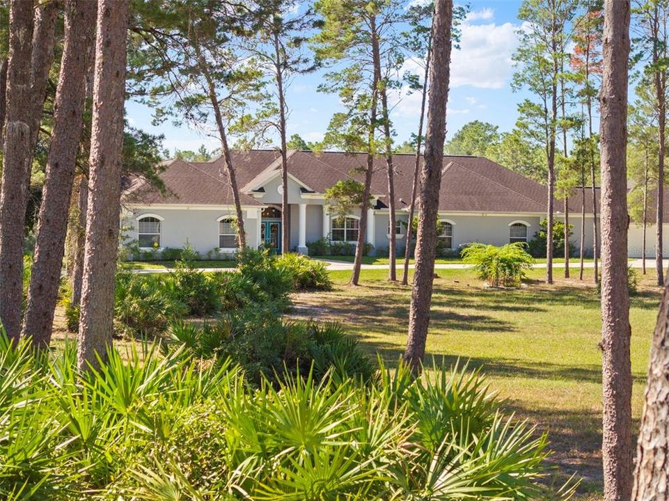 En Venta: $970,000 (6 camas, 3 baños, 4409 Pies cuadrados)