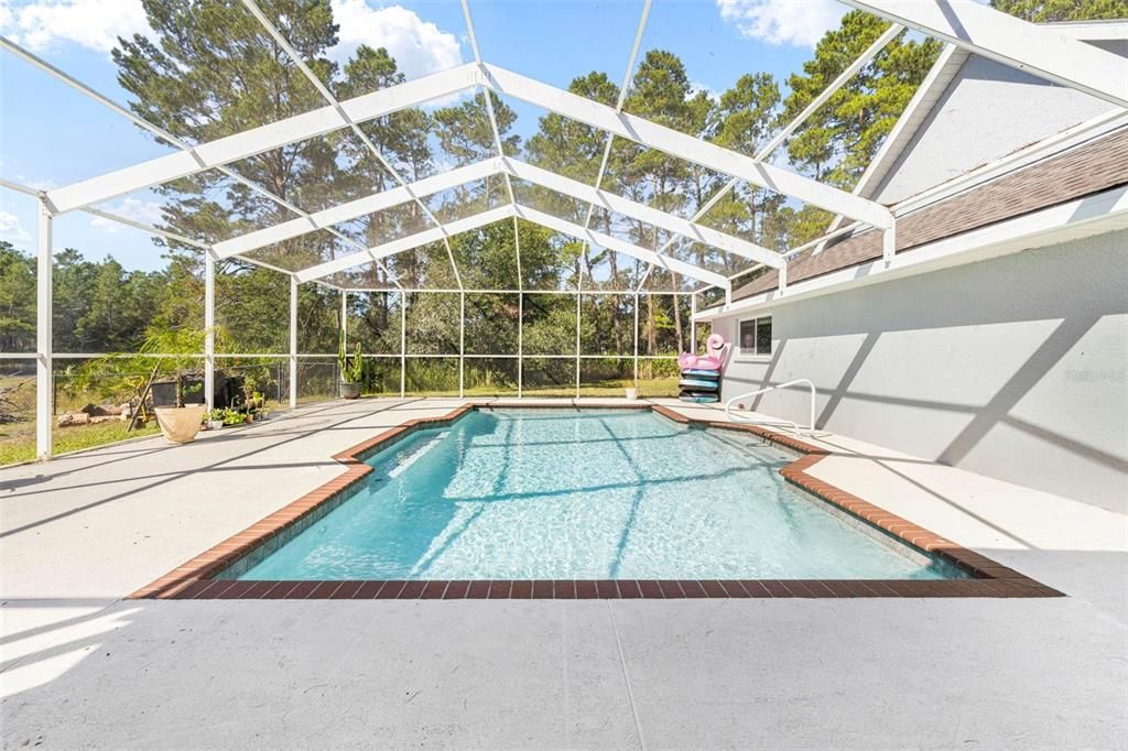 En Venta: $970,000 (6 camas, 3 baños, 4409 Pies cuadrados)