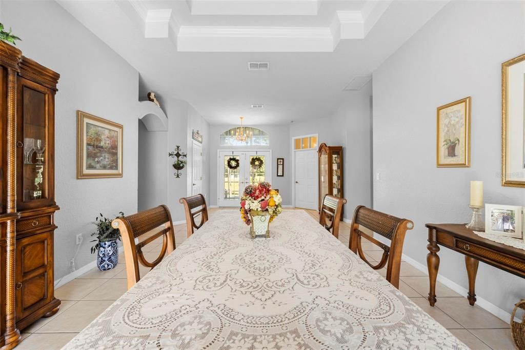 En Venta: $970,000 (6 camas, 3 baños, 4409 Pies cuadrados)