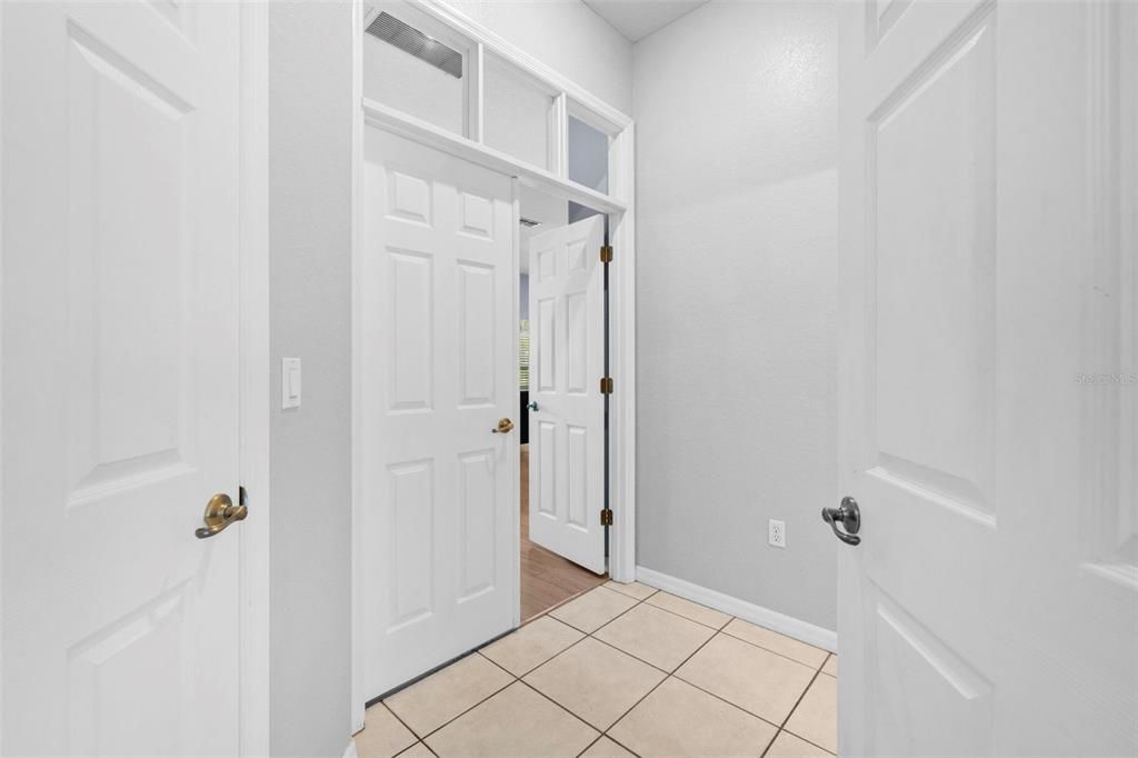 En Venta: $970,000 (6 camas, 3 baños, 4409 Pies cuadrados)