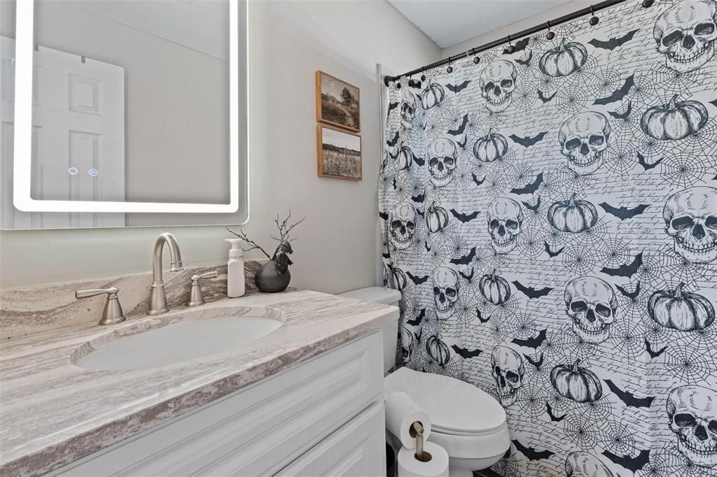 For Sale: $265,000 (3 beds, 1 baths, 1115 Square Feet)