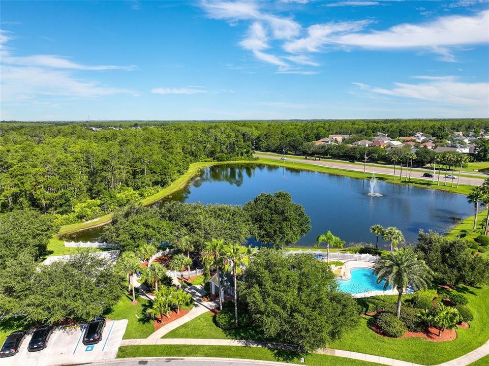 Activo con contrato: $400,000 (3 camas, 2 baños, 1668 Pies cuadrados)