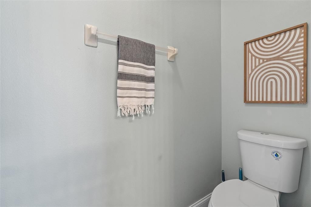 Activo con contrato: $400,000 (3 camas, 2 baños, 1668 Pies cuadrados)