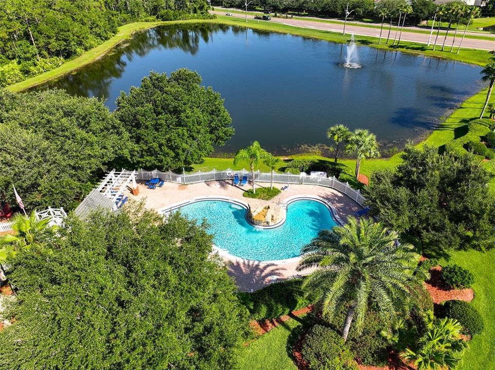 Activo con contrato: $400,000 (3 camas, 2 baños, 1668 Pies cuadrados)