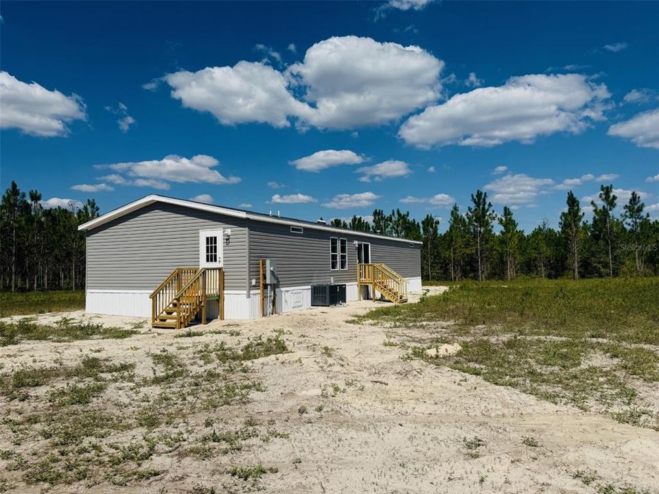 Active With Contract: $263,900 (4 beds, 2 baths, 1813 Square Feet)