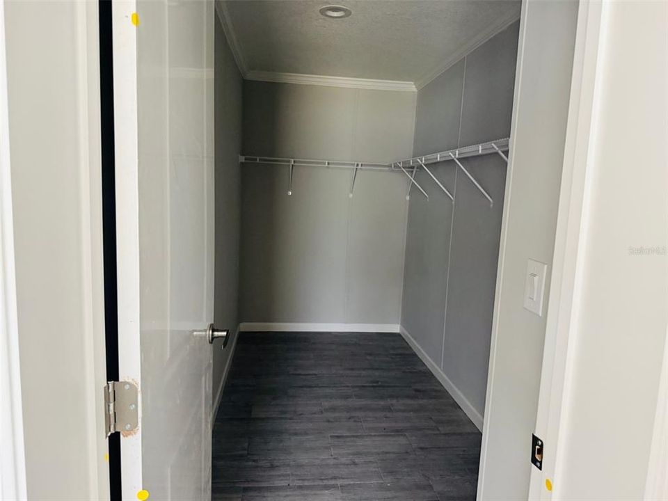 Active With Contract: $263,900 (4 beds, 2 baths, 1813 Square Feet)