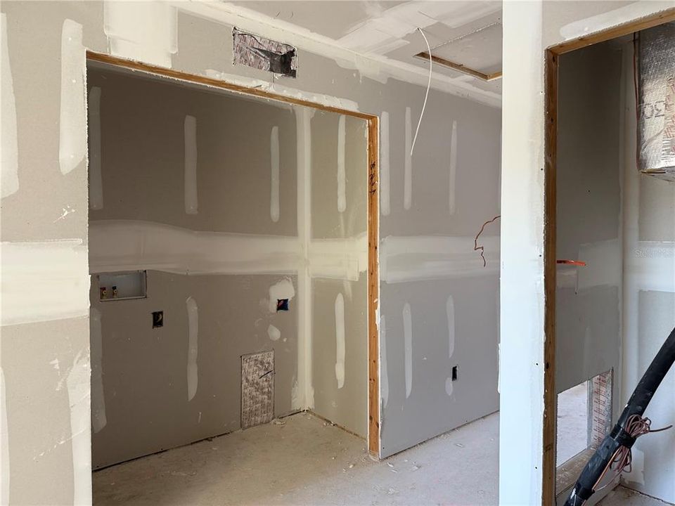 En Venta: $393,590 (3 camas, 2 baños, 1557 Pies cuadrados)