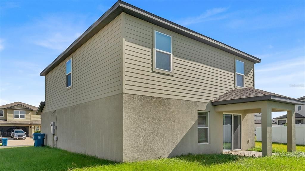 待售: $330,000 (4 贝兹, 2 浴室, 1831 平方英尺)