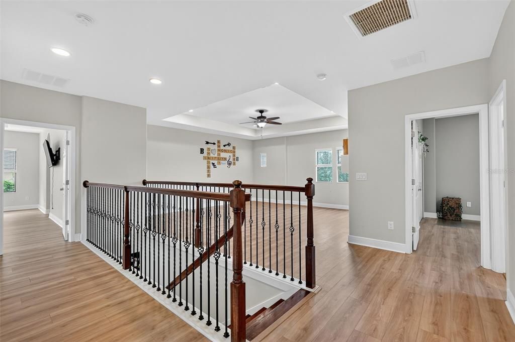 Active With Contract: $669,999 (4 beds, 3 baths, 3168 Square Feet)