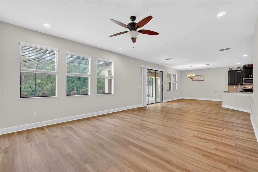 Active With Contract: $669,999 (4 beds, 3 baths, 3168 Square Feet)