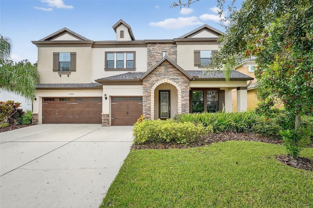 Active With Contract: $669,999 (4 beds, 3 baths, 3168 Square Feet)