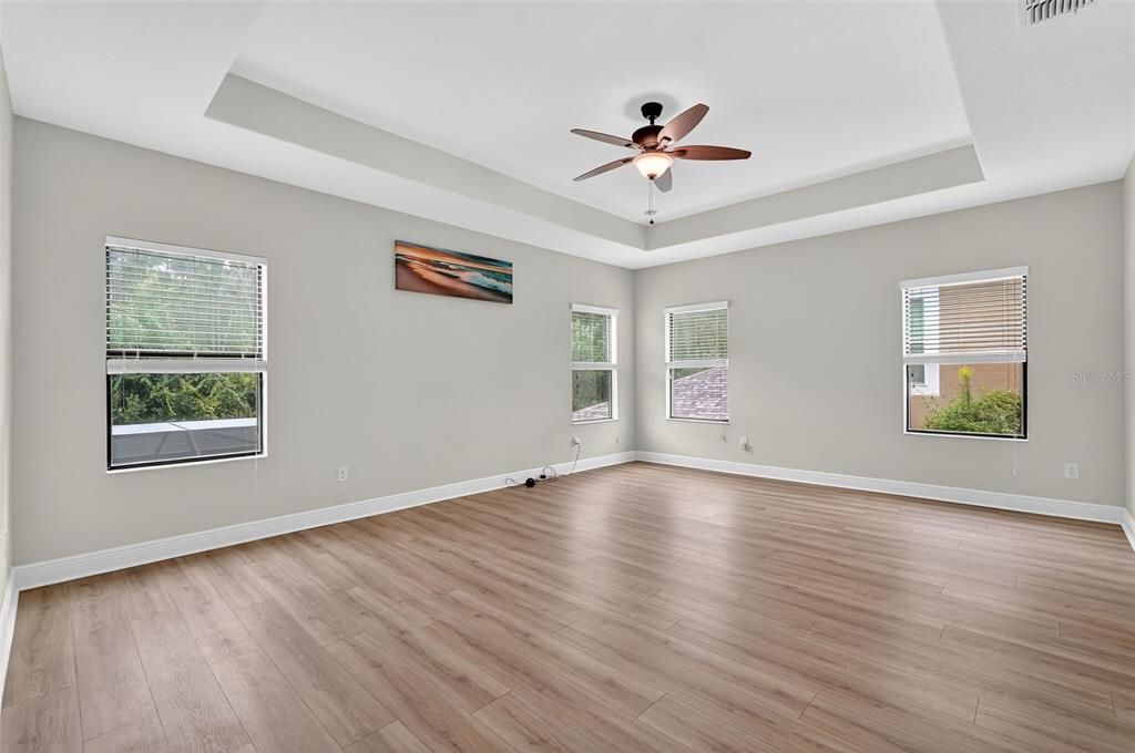 Active With Contract: $669,999 (4 beds, 3 baths, 3168 Square Feet)