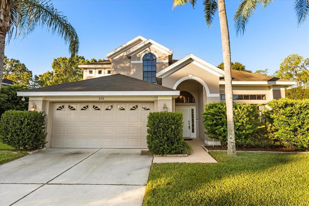 出租: $3,000 (4 贝兹, 2 浴室, 2250 平方英尺)