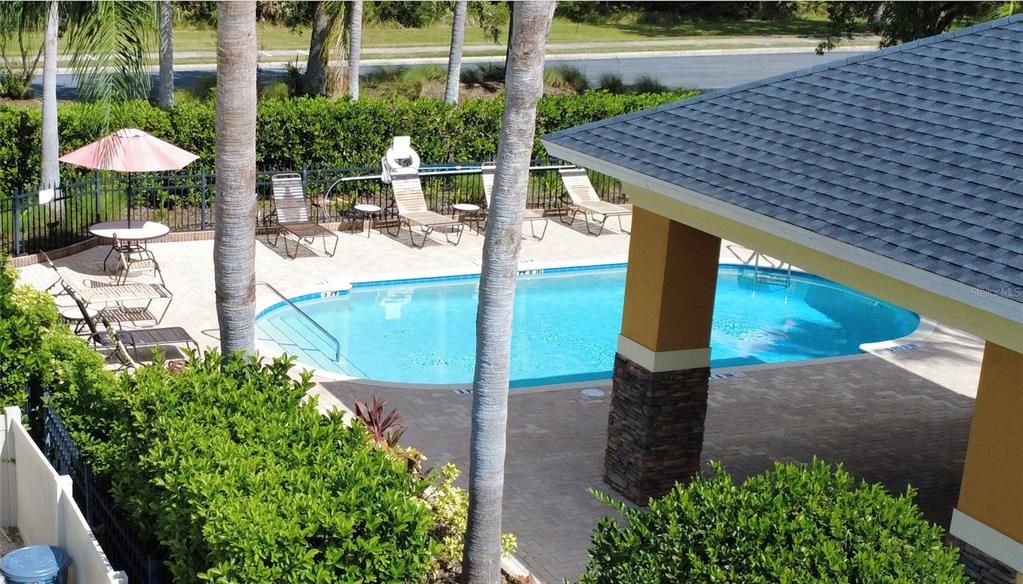 出租: $3,000 (3 贝兹, 2 浴室, 1302 平方英尺)