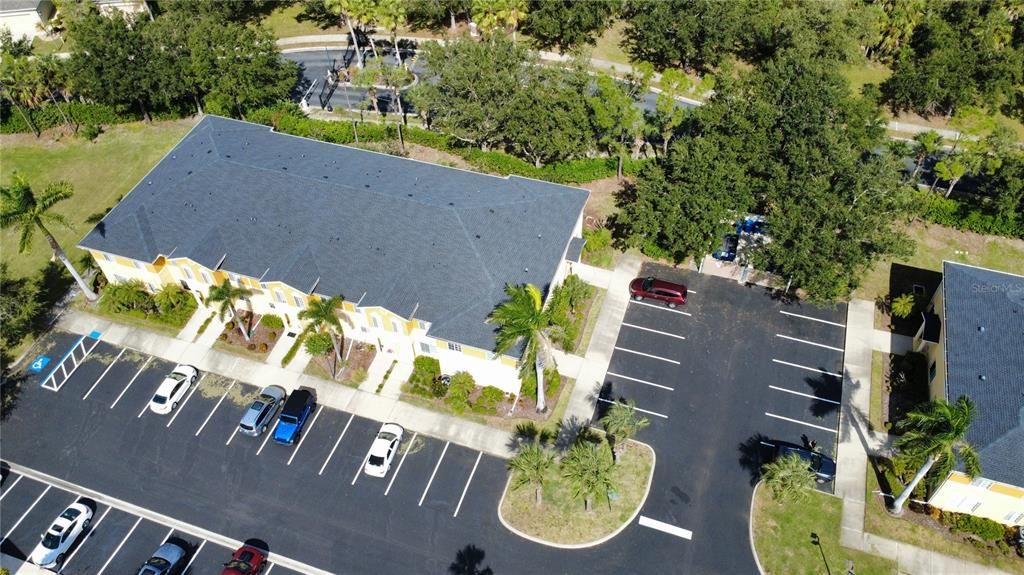 出租: $3,000 (3 贝兹, 2 浴室, 1302 平方英尺)