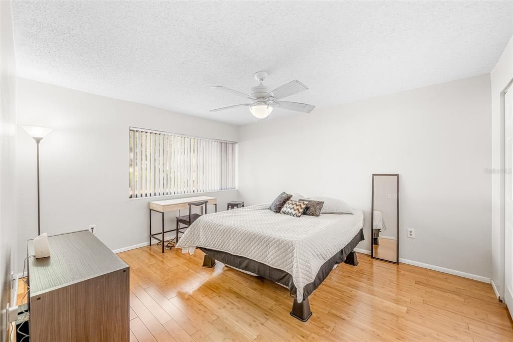 For Sale: $249,900 (3 beds, 2 baths, 1705 Square Feet)