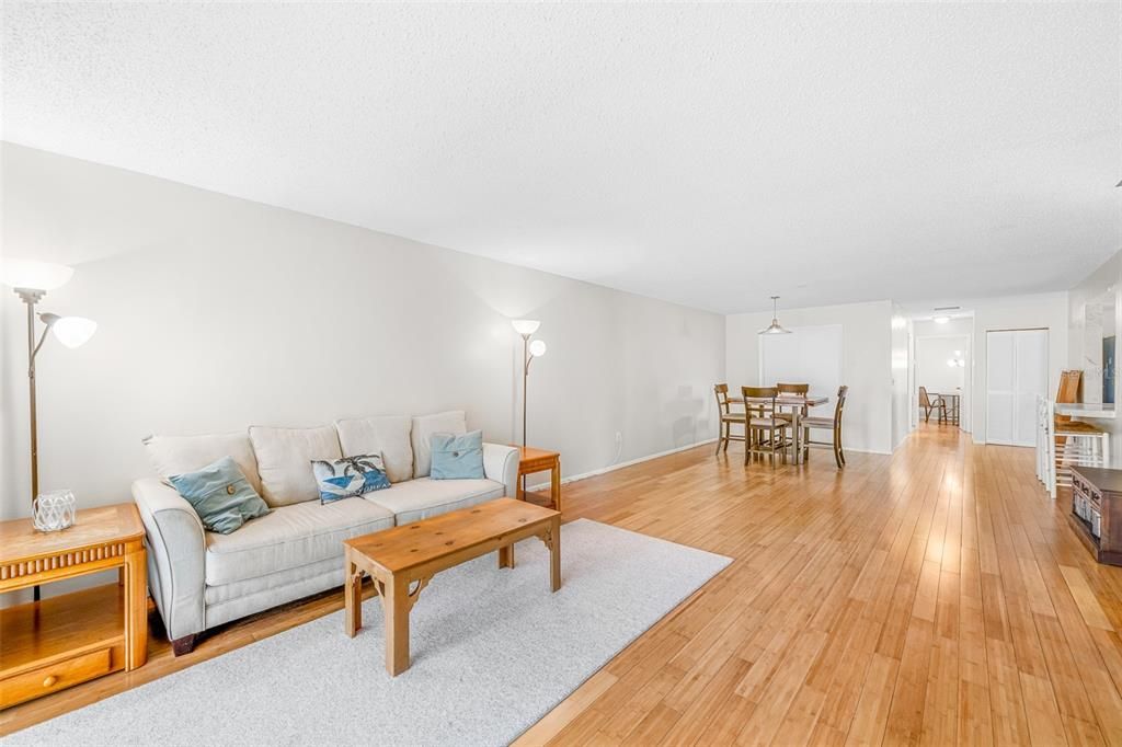 For Sale: $249,900 (3 beds, 2 baths, 1705 Square Feet)