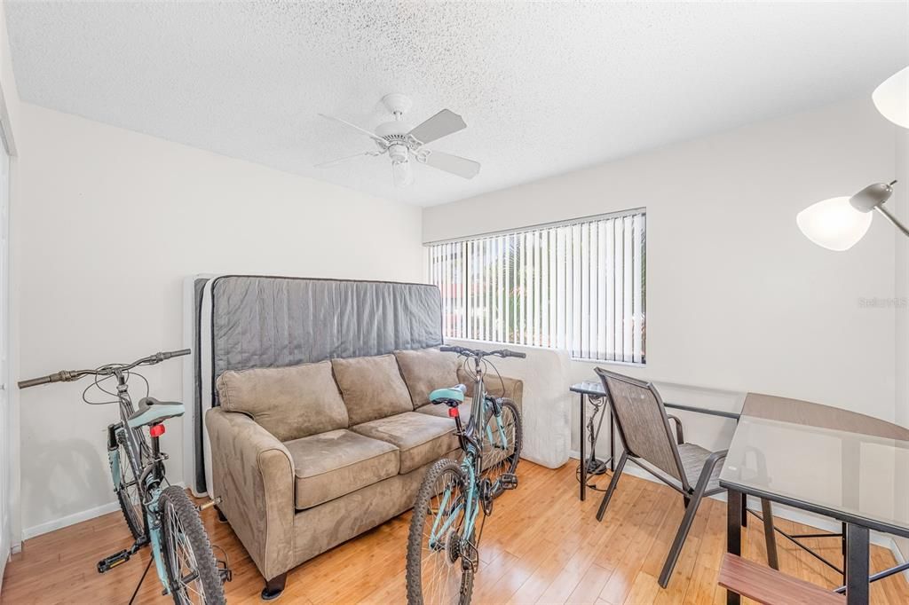 For Sale: $249,900 (3 beds, 2 baths, 1705 Square Feet)
