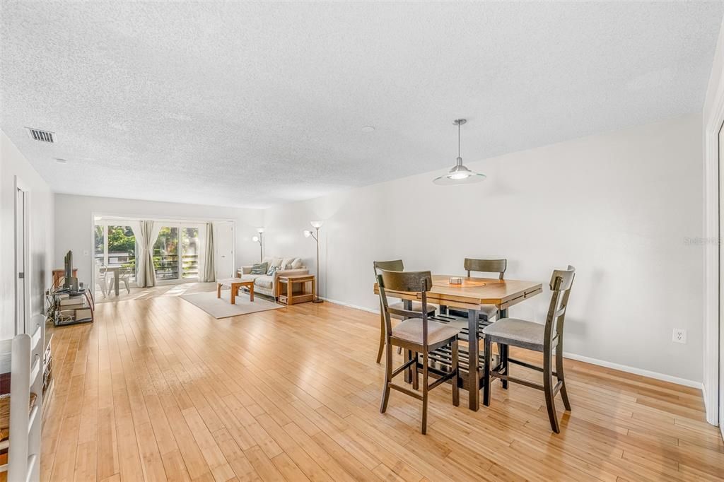 For Sale: $249,900 (3 beds, 2 baths, 1705 Square Feet)