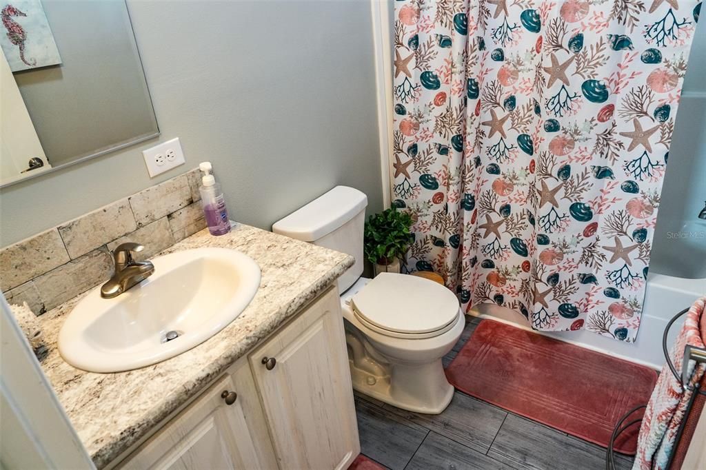 En Venta: $549,900 (3 camas, 2 baños, 1242 Pies cuadrados)