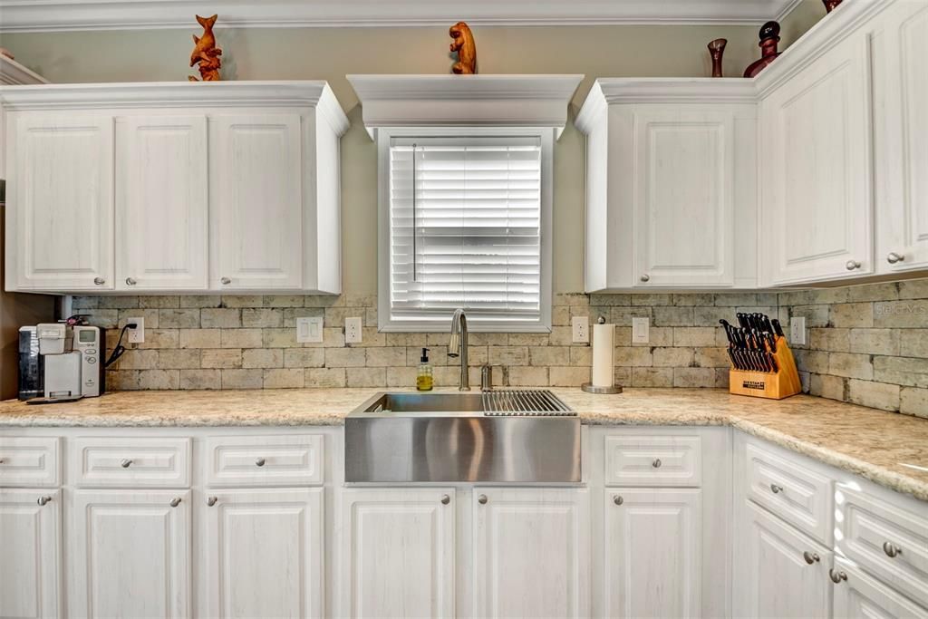 En Venta: $549,900 (3 camas, 2 baños, 1242 Pies cuadrados)